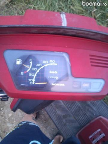 honda lead