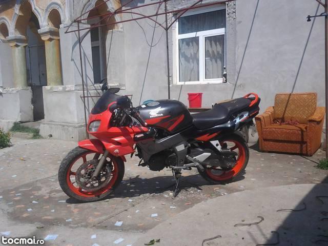 Honda crb, 2005