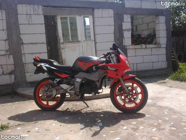 Honda crb, 2005