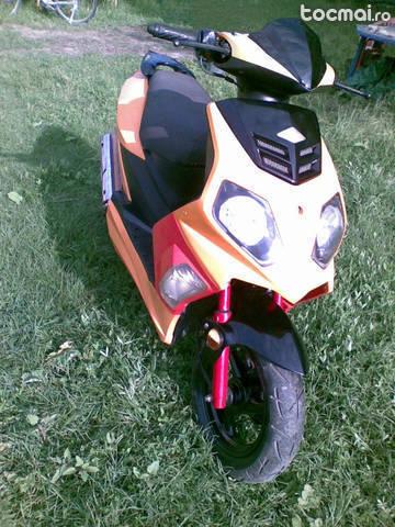 Scuter peda speedfire sau schimb cu moto