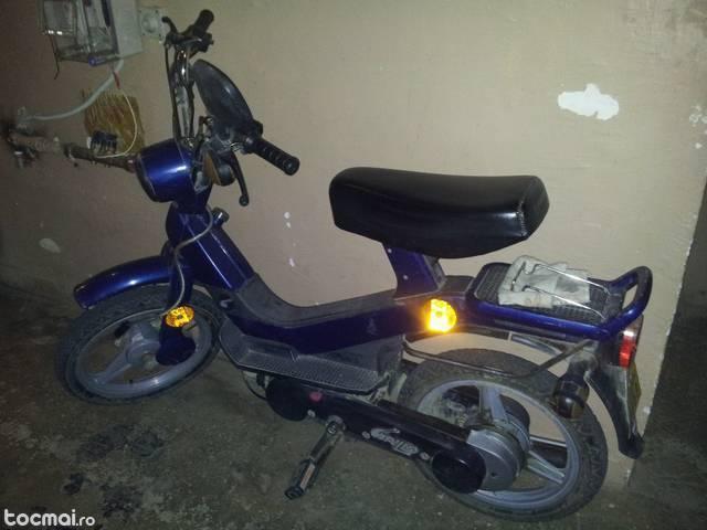 Piaggio Grillo, 2001