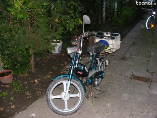 Piaggio motoreta, 2005