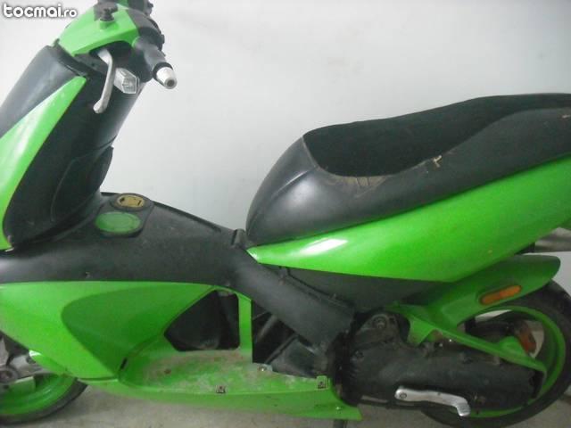 Aprilia aria 52, 1999