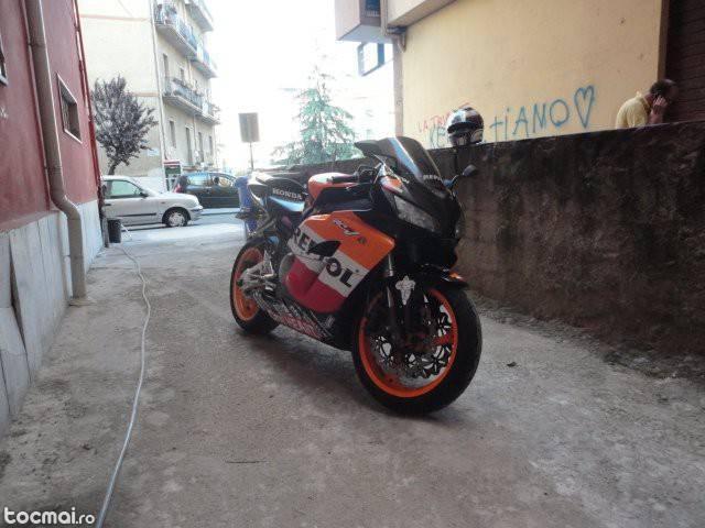 Honda Repsol Cbr 1000 rr , limited edition 122/ 400