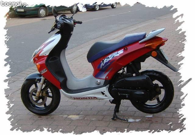 Honda x8rs