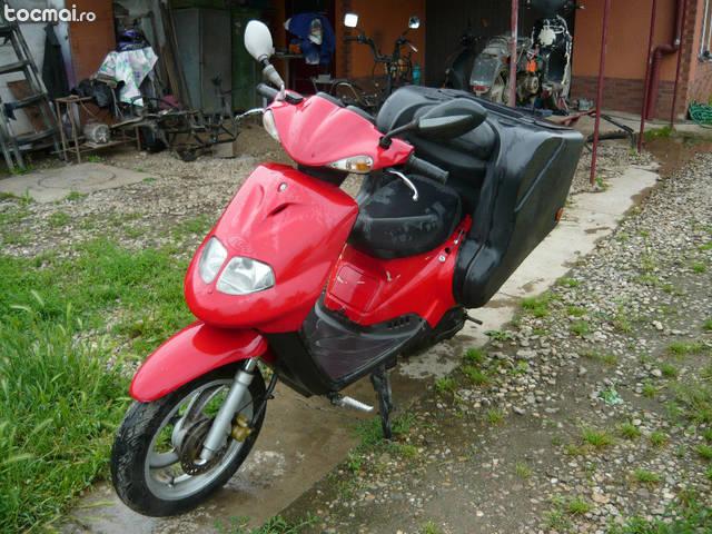 Scuter TGB 49cc