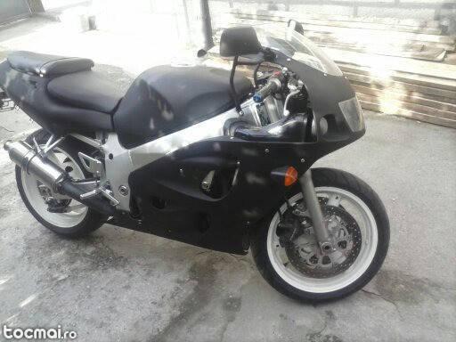 Suzuki gsxr600 srad, 1997