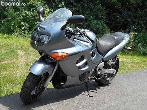 Suzuki GSX750F fab. 2004