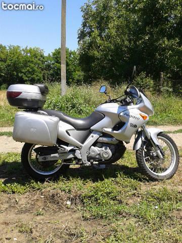 Aprilia pegaso 650, an 2000