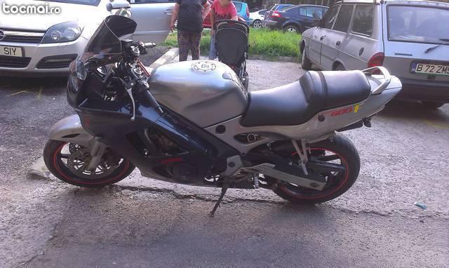 Honda cbr f3