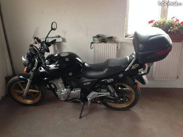 Honda cb500, 2002