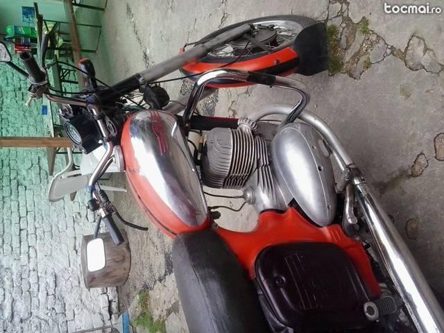 Motocicleta Jawa