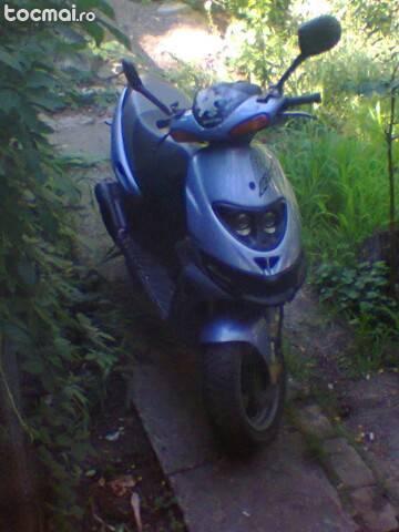 Suzuki Katana AY50