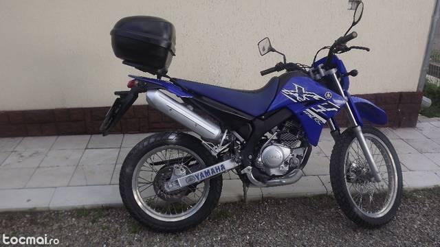 Yamaha XT125R