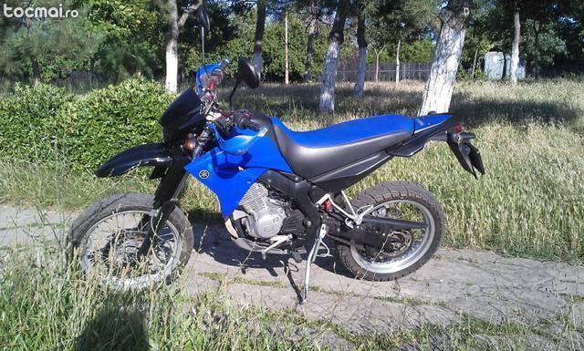 Yamaha XT 125 X