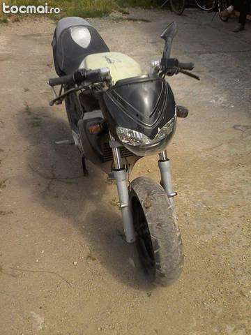 Scuter sport Gilera Dna