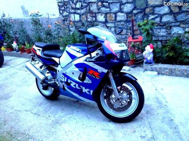 Suzuki GSXR 2000