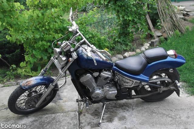 Honda Shadow 600 cc