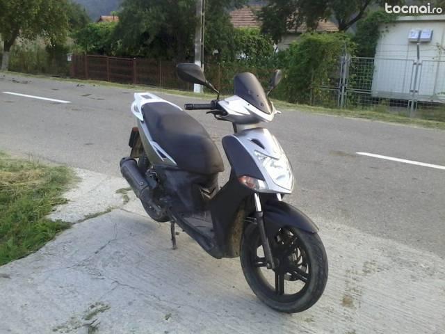 scuter Kymco , 2009 variante auto