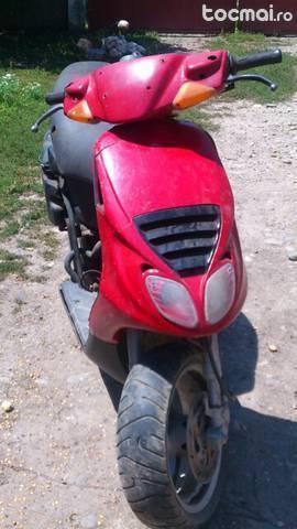 Scuter piaggio nrg mc2 49 cm3 defect!