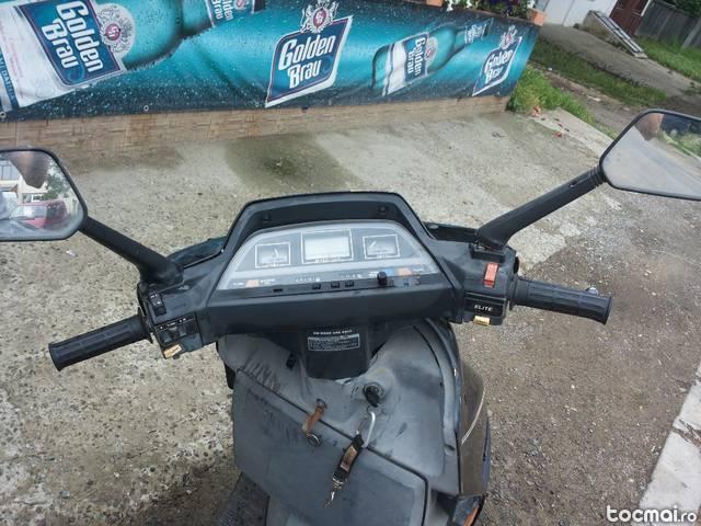 Honda Elite 250 cc