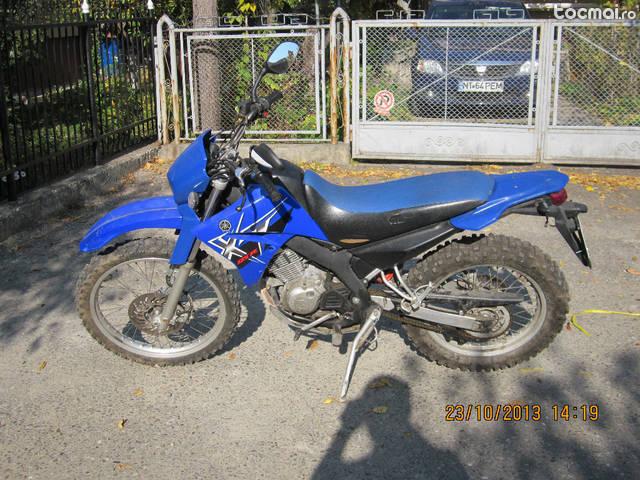 Yamaha XT 125 R, 2006