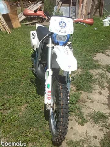 Yamaha yz, 1995