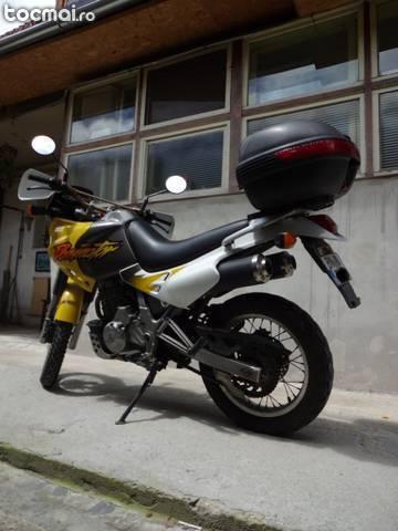 Honda Dominator NX650