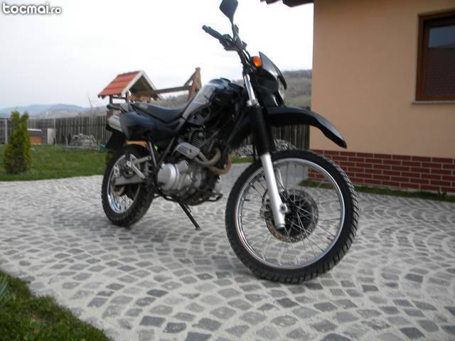 Yamaha XT 600, 2001
