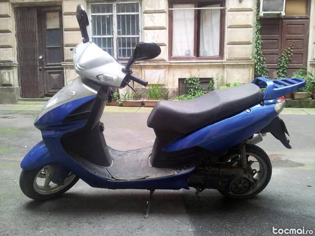 Honda 4 strokes, 2012