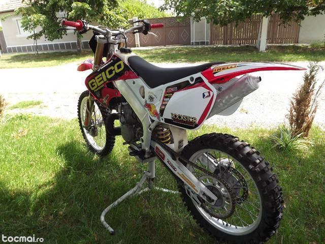 Honda cr 250
