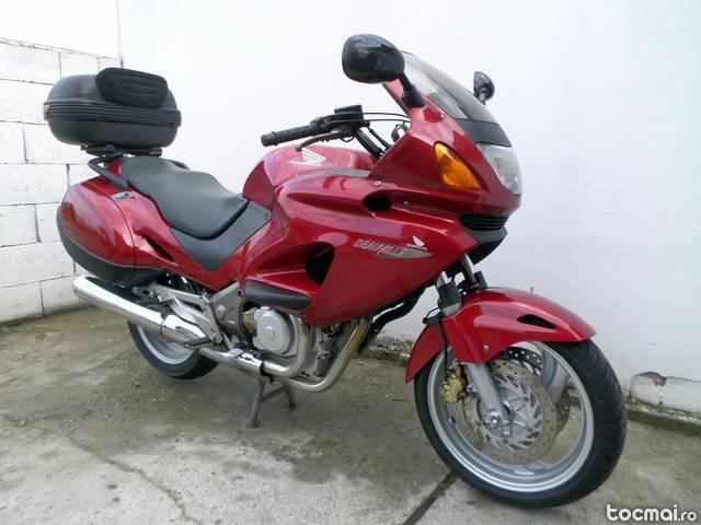 Honda deauville 650cc an1999 31064km
