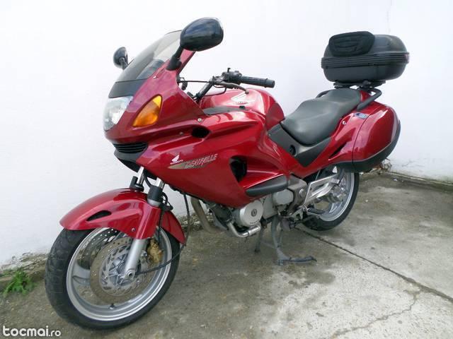 Honda deauville 650cc an1999 31064km