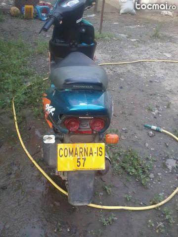 Scuter Honda 1994