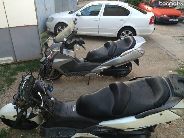 2 Honda Silverwing 600