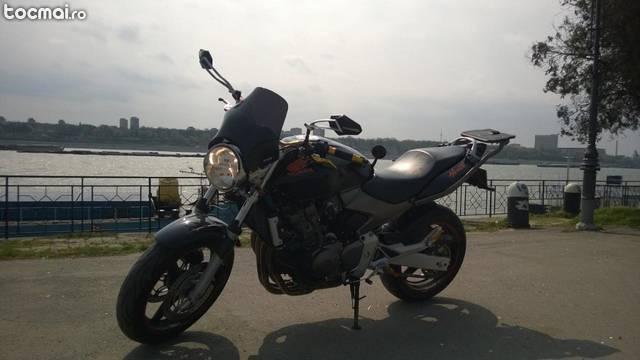 Honda CB600 Hornet, 2004