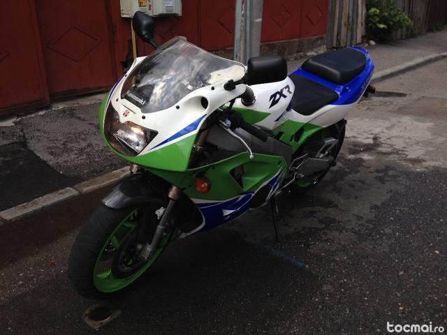 Kawasaki zxr 400 sport!