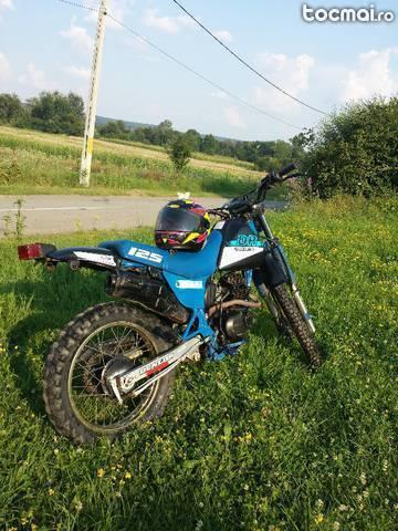 Suzuki dr 125 4t