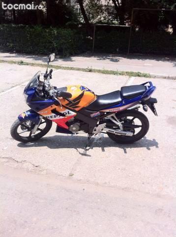 Honda cbr 125