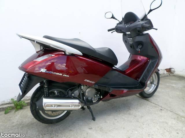 Honda phanteon 150cc an2003 8411km