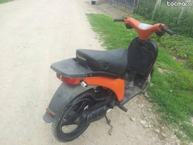 Piaggio Free