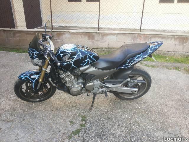 Honda hornet 600 2005