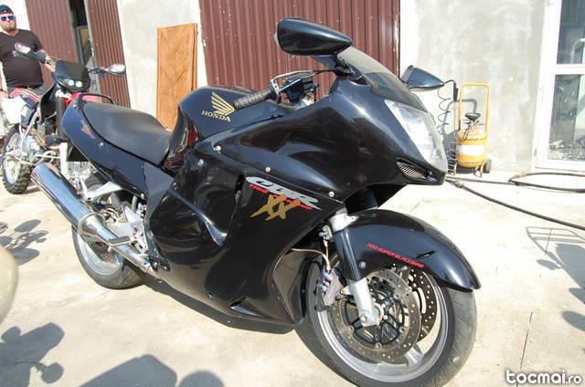 Honda CBR 1100 XX