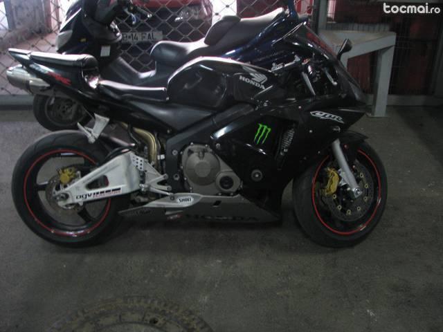 Honda CBR600 RR, 2003