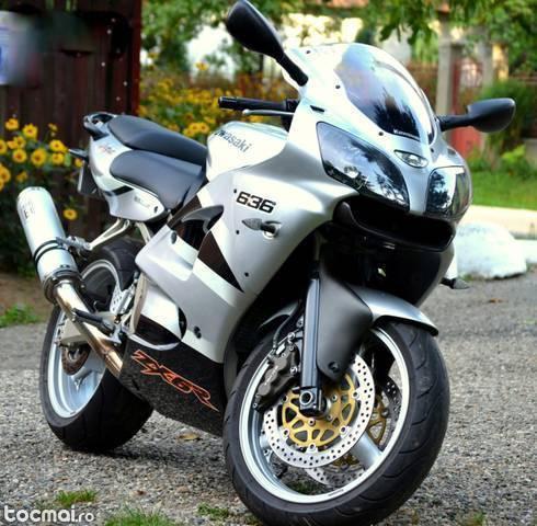 Kawasaki ninja zx6r 636, 2003