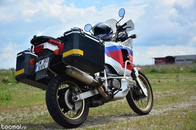 Honda Africa Twin RD04
