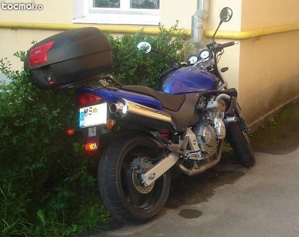 Honda Hornet 600 cmc, din 2002