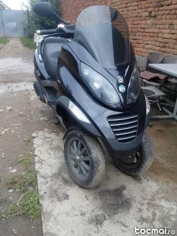 Piaggio mp3 125cc, 2002