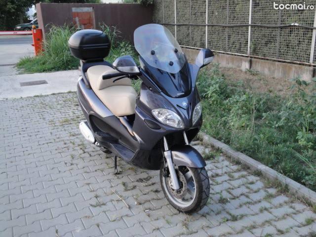 Piaggio x9 evolution, 2004