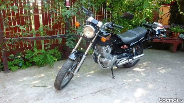 Honda CB250